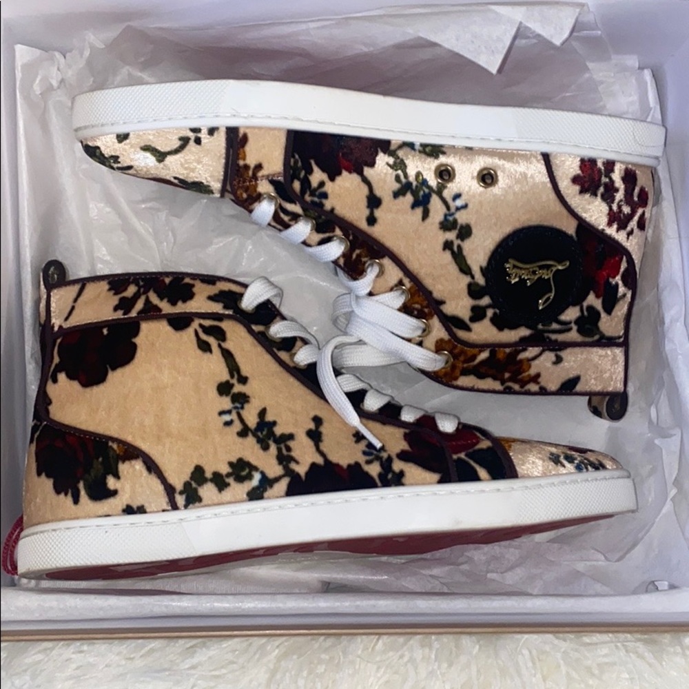 high top christian louboutin red bottom sneakers
